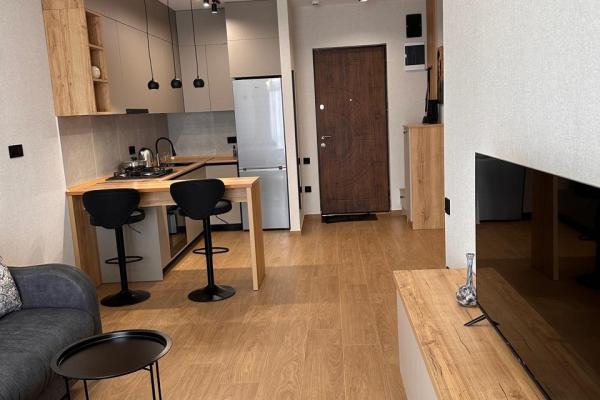 شقة فاخرة 1+1 للإيجار في باتومي شارتافا 16A | 51م² | إطلالة على البحر | 900$